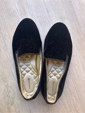 Birdies Black Velvet Quilted-Insole Slip-On Flats